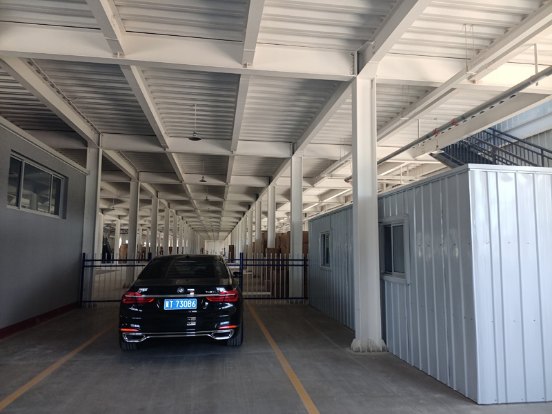 整體二層車間內(nèi)景