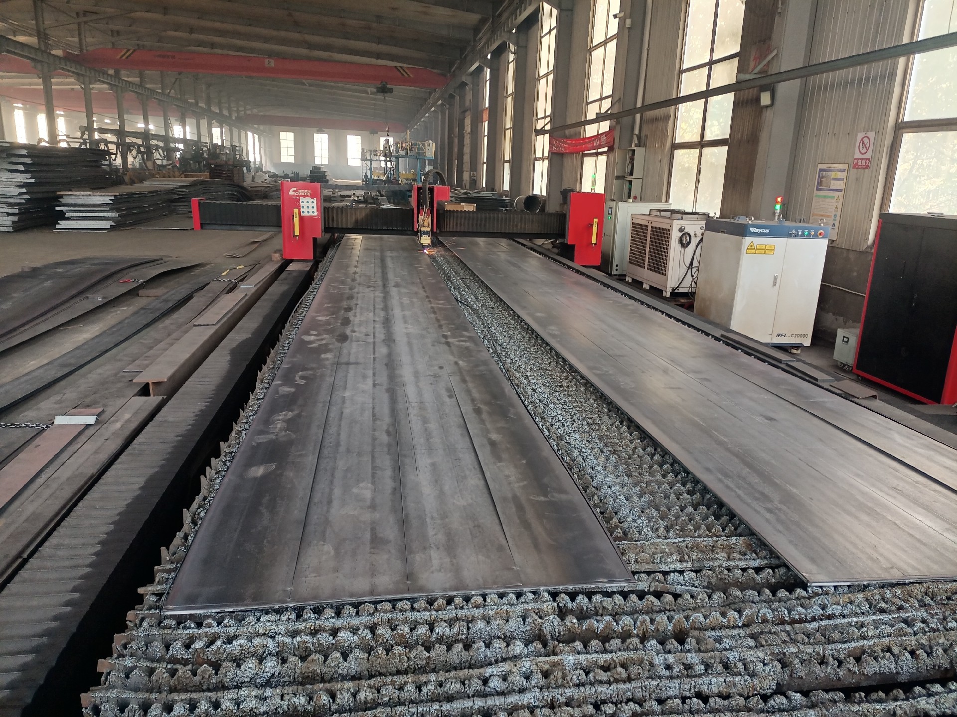 衡水鋼結(jié)構(gòu)廠家，衡水鋼結(jié)構(gòu)廠，衡水鋼結(jié)構(gòu)廠房，衡水廠房車(chē)間加工，衡水鋼構(gòu)廠，金鼎鋼構(gòu)，激光切割加工鋼結(jié)構(gòu)