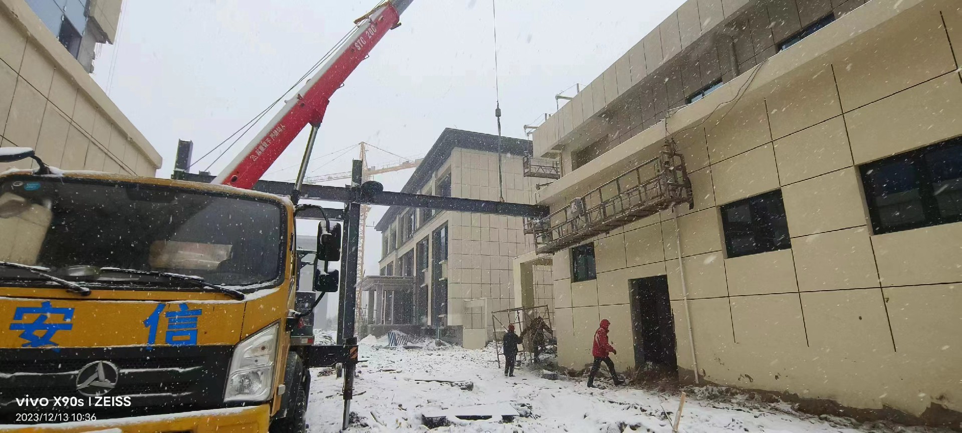 金鼎鋼構(gòu)風(fēng)雪不停一支鐵軍，衡水鋼結(jié)構(gòu)廠家