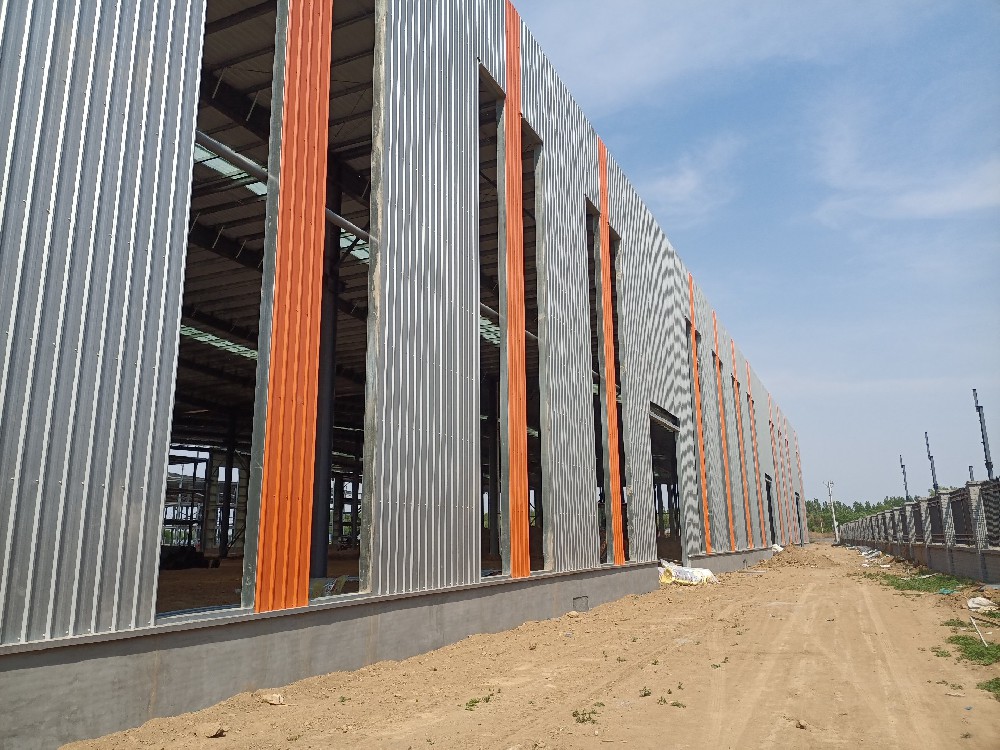 金鼎鋼構(gòu)項(xiàng)目部 施工   鋼結(jié)構(gòu)廠房安裝  衡水鋼結(jié)構(gòu)廠家金鼎鋼構(gòu)